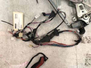 Toyota Hilux KUN26 11/2013-03/2015 LF Door Wiring loom