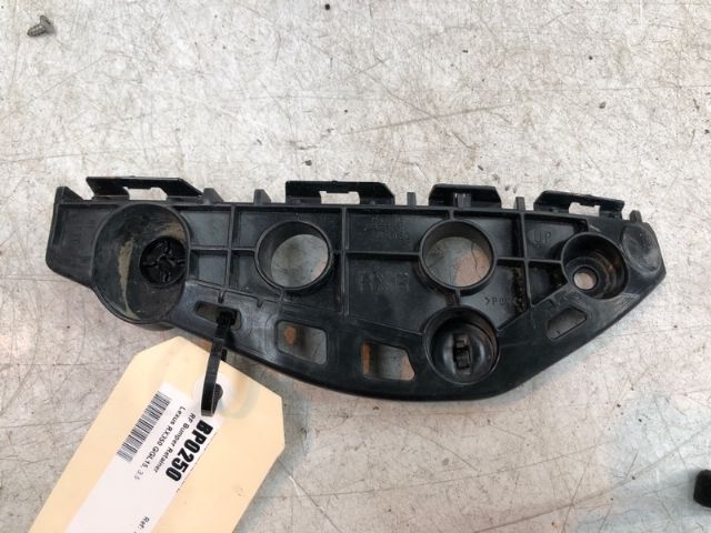 Lexus RX350 GGL15 RF Bumper Retainer