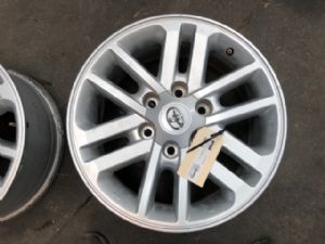 Toyota Hilux KUN26 11/2013-03/2015 Alloy Road Wheel