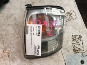 Toyota Hilux KZN165 4WD 99-02/05 L Corner Light