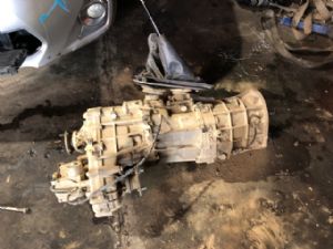 Toyota Hilux KZN165 4WD 99-02/05 Manual Gearbox