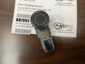 Toyota RAV4 XA40 2012-2018 Rear Parking Sensor