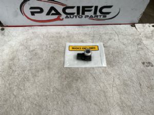 Toyota Prado KDJ150 11/09> Front Parking Sensor (RF Inner)