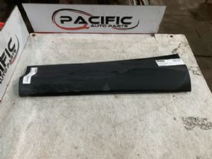 Toyota RAV4 XA40 2012-2018 LR Door Moulding