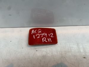 Suzuki Escudo TD54W RR Bumper Reflector