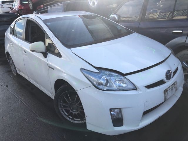 Toyota Prius ZVW30 09-15