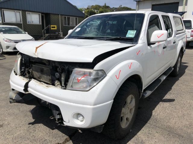 Nissan Navara D40 MNT 4WD 2010-2015