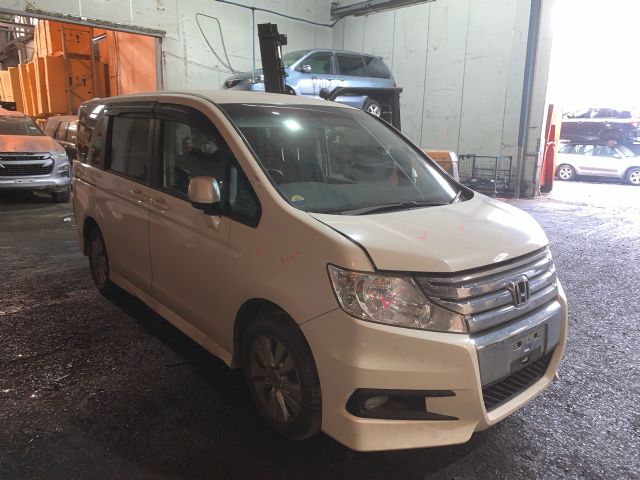 Honda Stepwgn Forth Gen 2009-2015