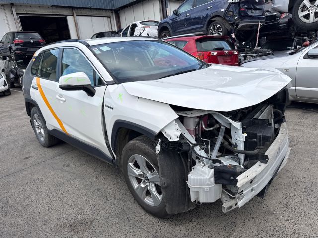 Toyota RAV4 AXA50 2017-on
