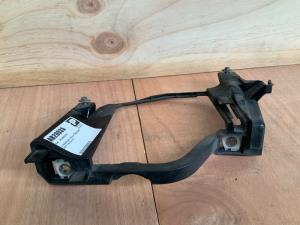 BMW 5 Series 530i L Headlight Mount Bracket