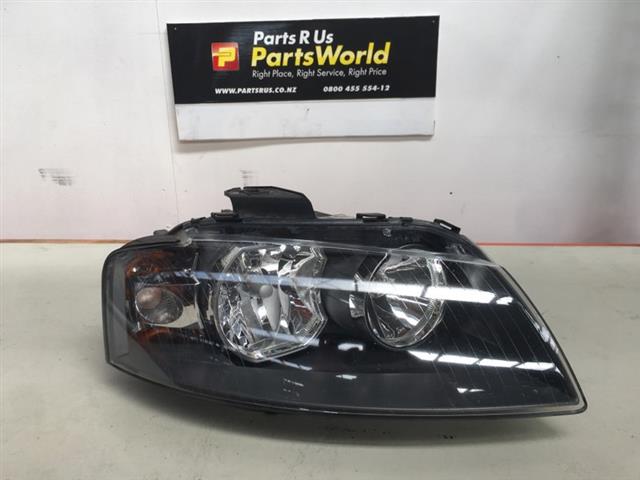 Audi A3 8P 2003-2008 R Headlight