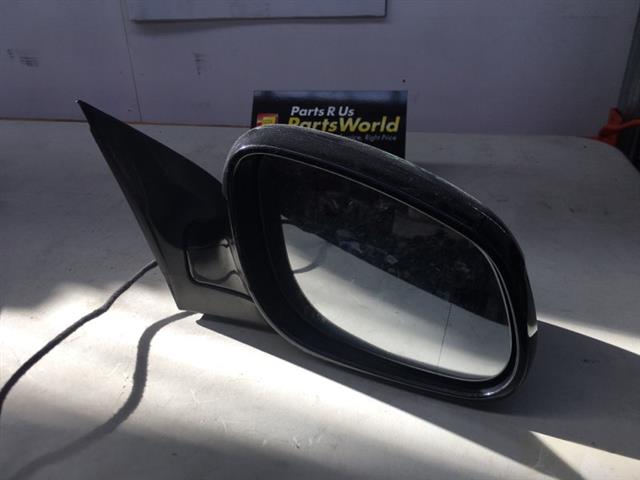 Porsche Cayenne 955 2003-2007 RF Door Elec Mirror (6 Wire)