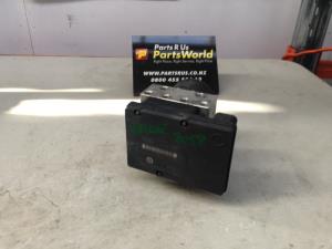Porsche Cayenne 955 2003-2007 ABS Pump