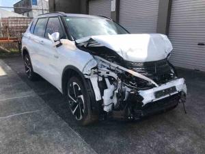 Mitsubishi Outlander GN 2022-on R Side Skirt