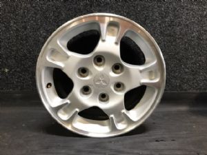 Mitsubishi Pajero V83W Alloy Road Wheel