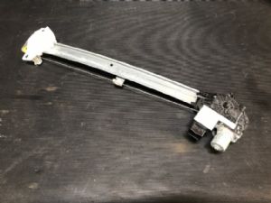 Mitsubishi Outlander GN 2022-on LF Door Elec Regulator