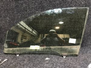 Mitsubishi RVR GA4W LF Door Glass