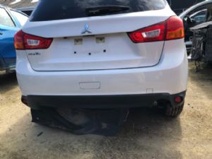 Mitsubishi RVR GA4W Tailgate Actuator