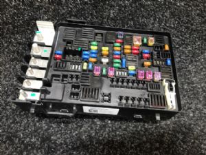 M.G MG3 Second Gen 2011-on Fuse Box