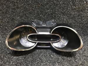 Renault Clio Expression Instrument Cluster
