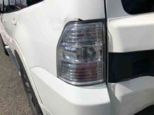 Mitsubishi Pajero V98W L Tail Light