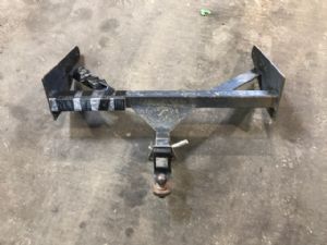 Mitsubishi L200/Triton KB4 Tow Bar