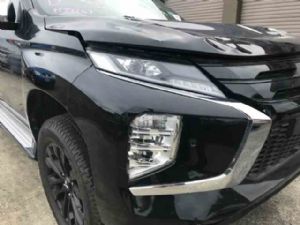 Mitsubishi Pajero Sport KS1 R Spotlight