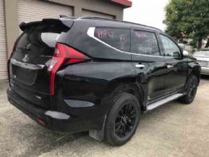 Mitsubishi Pajero Sport KS1 Tailgate Spoiler