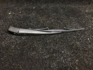 Mitsubishi Challenger KH 2010 - Rear Wiper Arm