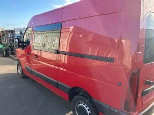 Renault Master L2H2 L Side Door Sliding Track