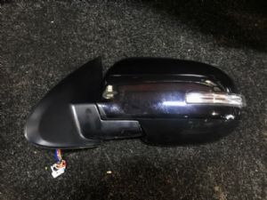 Mitsubishi Outlander GF7 2013->On LF Door Elec Mirror (9 Wire)