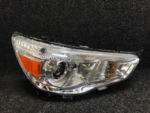 Mitsubishi ASX GA2W 2013-2019 R Headlight (Halogen)