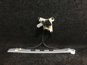 Renault Master L2H2 LF Door Elec Regulator