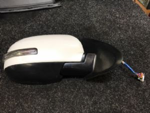 Mitsubishi Outlander GG2W Hybrid RF Door Elec Mirror (9 Wire)