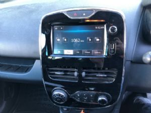 Renault Clio Lutecia Stereo