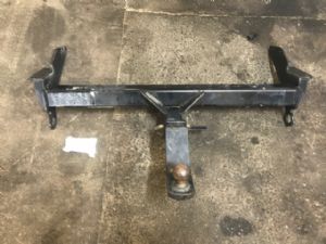 Mitsubishi Pajero V98W Tow Bar