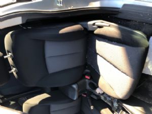 Mitsubishi L200/Triton KL1T 2015-on LF Seat