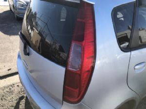 Mitsubishi Colt Z25A R Tail Light