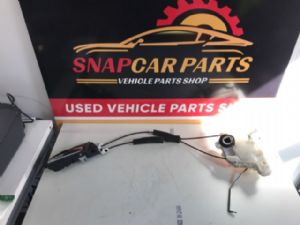 Honda CR-V RD3 1997-2001 RF Door Lock Mech