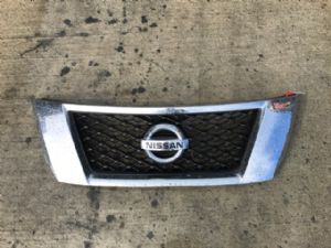 Nissan Pathfinder R52 2013-2021 2WD Front Bumper Grille
