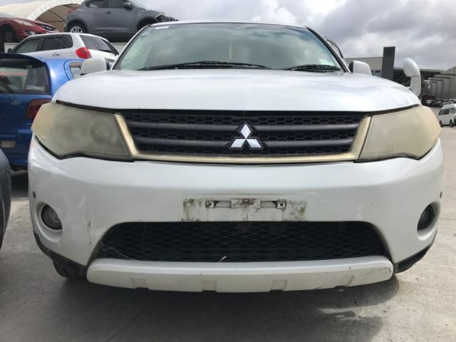 Mitsubishi Outlander CW5W 2003-2005