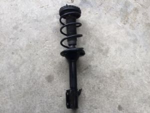 Subaru Lancaster BG 1996-1998 LR Strut
