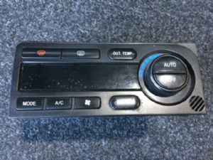 Subaru Outback BH 1998-2001 Heater Controls