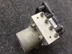 Subaru Impreza GR-GV 2011-2014 ABS Pump