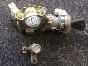 Subaru Legacy BL-BP 2003-2006 RF Door Lock Barrel