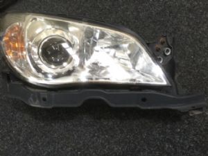 Subaru Impreza GD-GG 2005-2007 R Headlight Mount Bracket