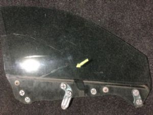Subaru Impreza GD-GG 2005-2007 RF Door Glass