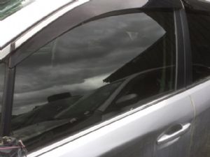 Subaru Forester SJ 2012-2016 LF Door Glass