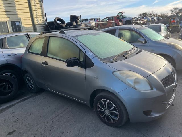 Toyota Yaris NCP10