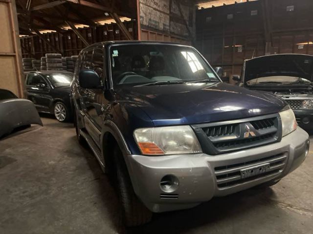 Mitsubishi Pajero V77W